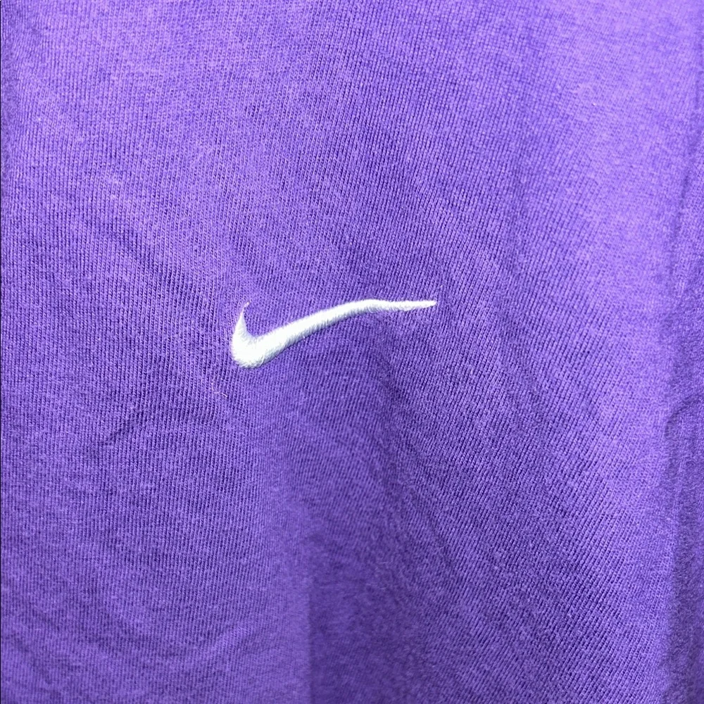 Retro Nike Men's Deep Purple Short Sleeve Regular Fit‎ Tee Large